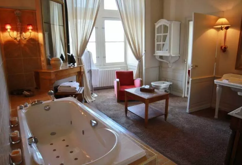 デラックススイート, Domaine De Villeray