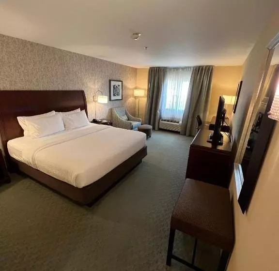 キングサイズベッドのスタンダードルーム, Fairfield Inn & Suites By Marriott Great Barrington Lenox/berkshires
