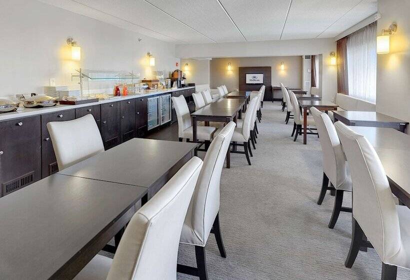 이그제큐티브 룸 킹사이즈 침대, Hilton Albany