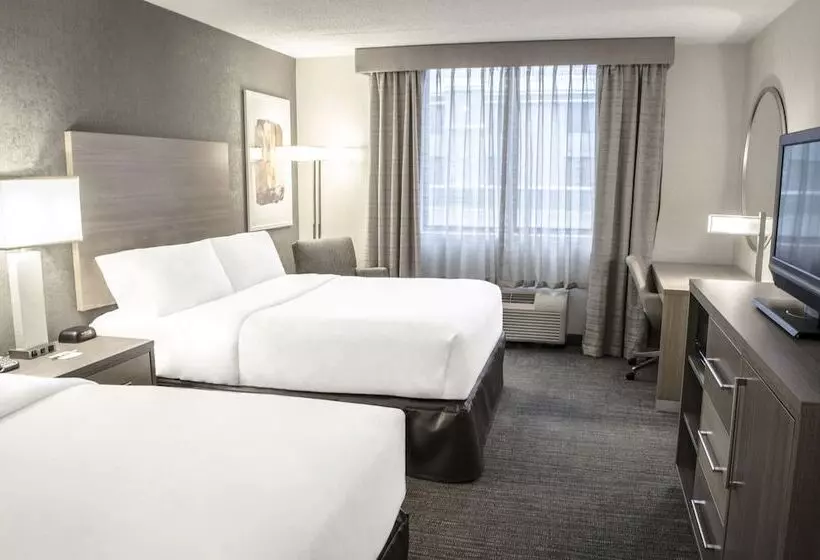 اتاق استاندارد با 2 تخت دوبل, Holiday Inn Fargo, An Ihg