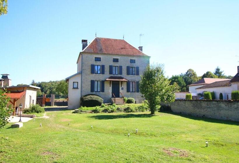 شقة غرفة واحدة, Le Moulin Du Landion Hôtel Et Spa