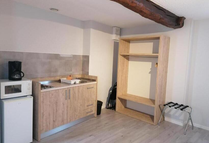 إستوديو سوبيريور, Le Verger