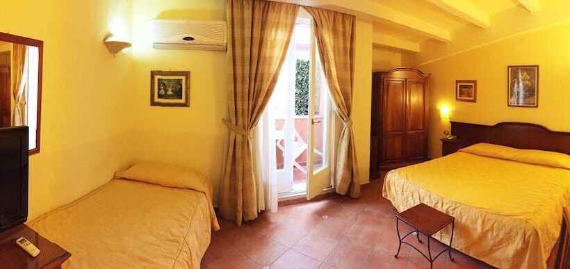 Трехместный Номер Комфорт, Mediterraneo