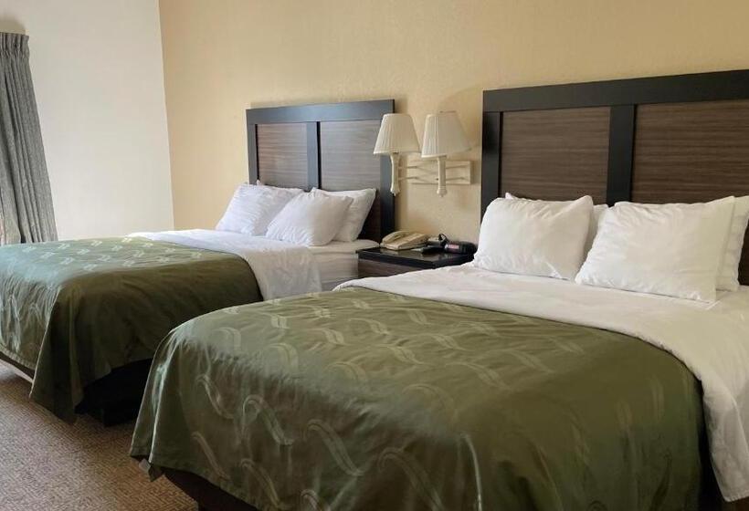 חדר סטנדרט מותאם לאדם עם מוגבלויות, Quality Inn Surfside Myrtle Beach