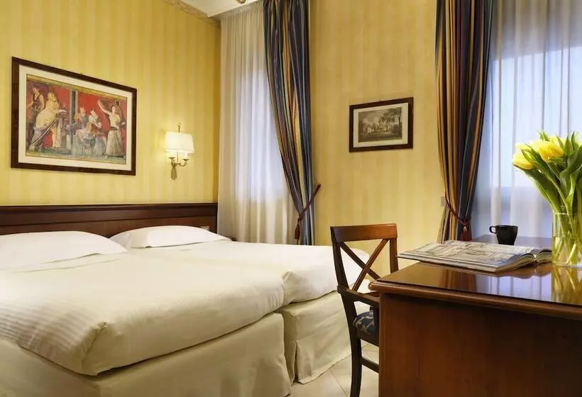 اتاق کلاسیک, UNA HOTELS Hotel & Residence Contessa Jolanda Milano
