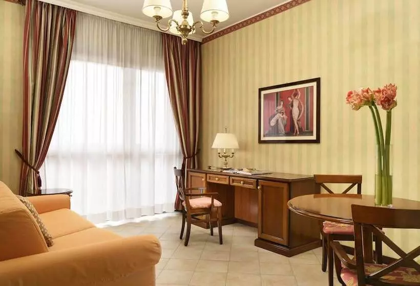 اتاق کلاسیک, UNA HOTELS Hotel & Residence Contessa Jolanda Milano