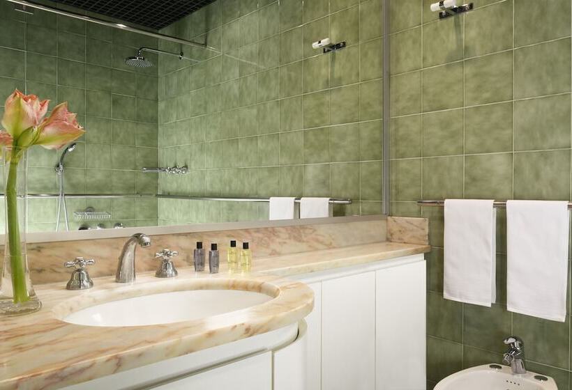 Студия Стандарт, UNA HOTELS Hotel & Residence Contessa Jolanda Milano