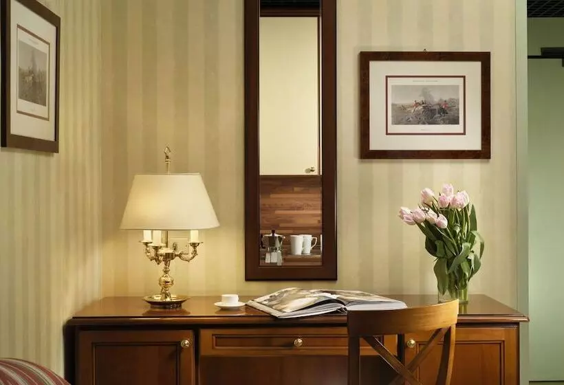 استودیوی استاندارد, UNA HOTELS Hotel & Residence Contessa Jolanda Milano