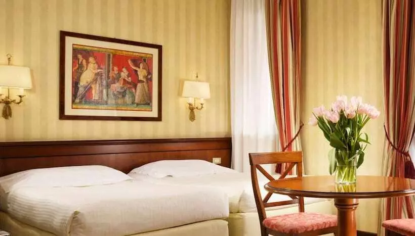 استودیوی استاندارد, UNA HOTELS Hotel & Residence Contessa Jolanda Milano