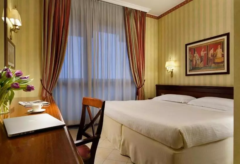 اتاق سوپریور, UNA HOTELS Hotel & Residence Contessa Jolanda Milano