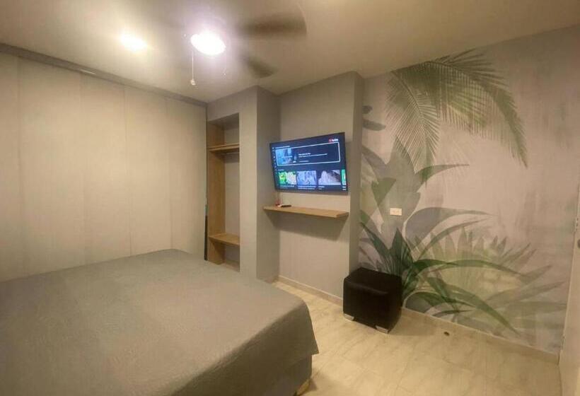 バルコニー付きデラックスルーム, Ng