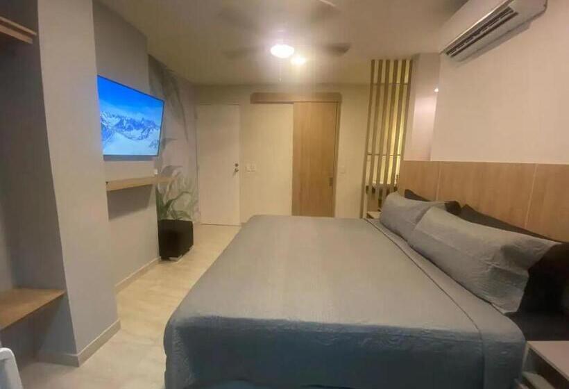 バルコニー付きデラックスルーム, Ng