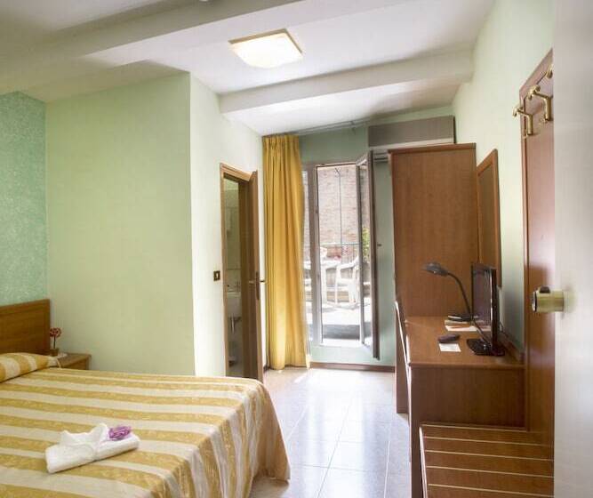 اتاق استاندارد یک نفره, Albergo Arena