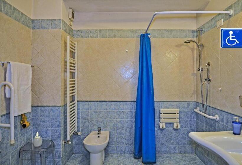 اتاق سوپریور, B&b Ai Cipressi