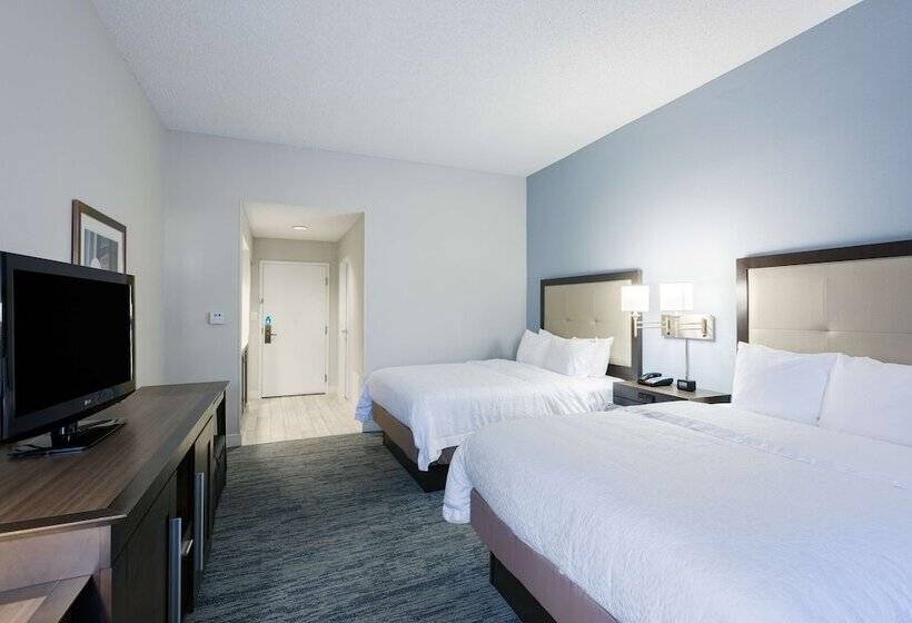 Номер Стандарт, Hampton Inn Mount Airy