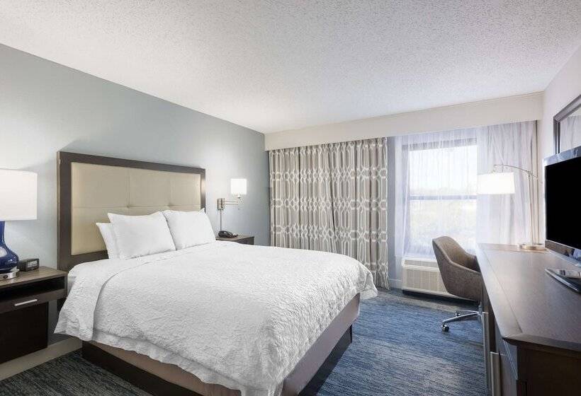 Номер Стандарт, Hampton Inn Mount Airy