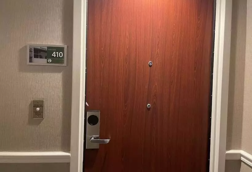 身障者適用スタンダードルーム, Hampton Inn Ridgefield Park