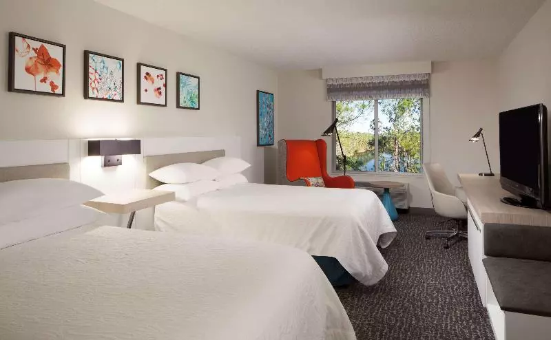 キングサイドベッドのスタンダードワンルーム, Hampton Inn & Suites Columbus Hilliard
