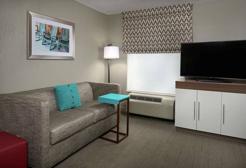 استودیوی استاندارد, Hampton Inn & Suites Oxfordanniston