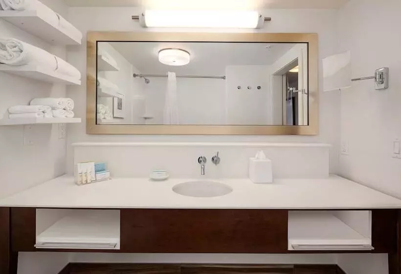 ２ダブルベッドのスタンダードルーム, Hampton Inn & Suites Seattlenorth/lynnwood