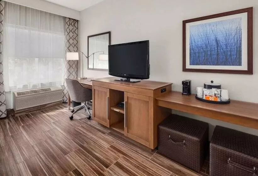 ２ダブルベッドのスタンダードルーム, Hampton Inn & Suites Seattlenorth/lynnwood