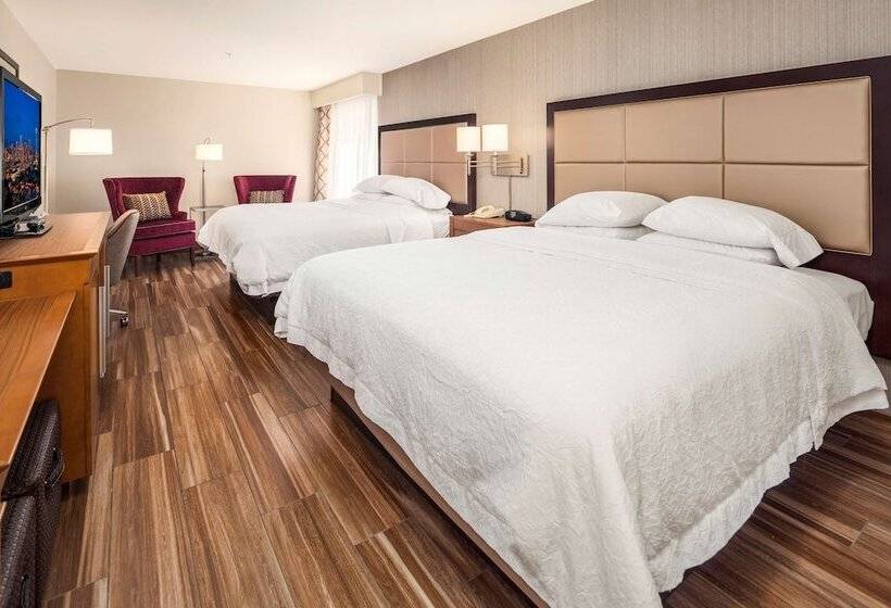 ２ダブルベッドのスタンダードルーム, Hampton Inn & Suites Seattlenorth/lynnwood