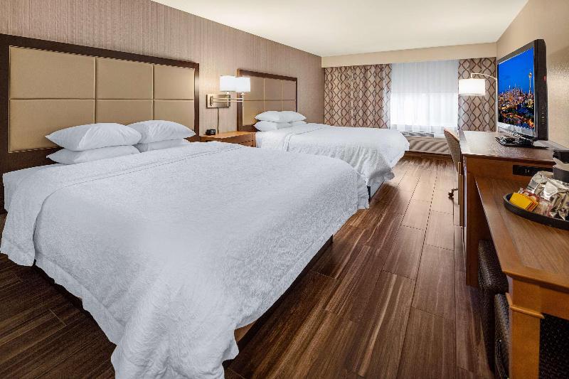 キングサイズベッドのスタンダードルーム, Hampton Inn & Suites Seattlenorth/lynnwood