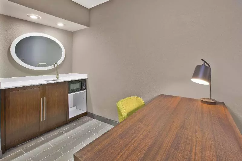 キングサイドベッドのスタンダードワンルーム, Hampton Inn & Suites Springboro/dayton Area South