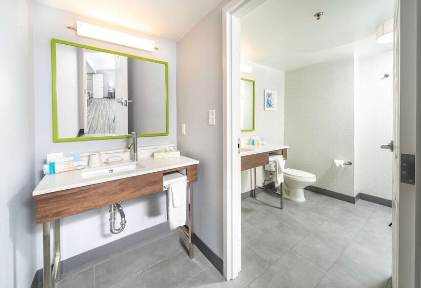 جناح, Hampton Inn Swedesboro Philadelphia