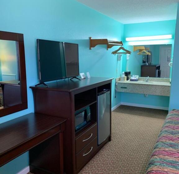 스탠다드 룸 킹사이즈 침대, Scottish Inn Clanton