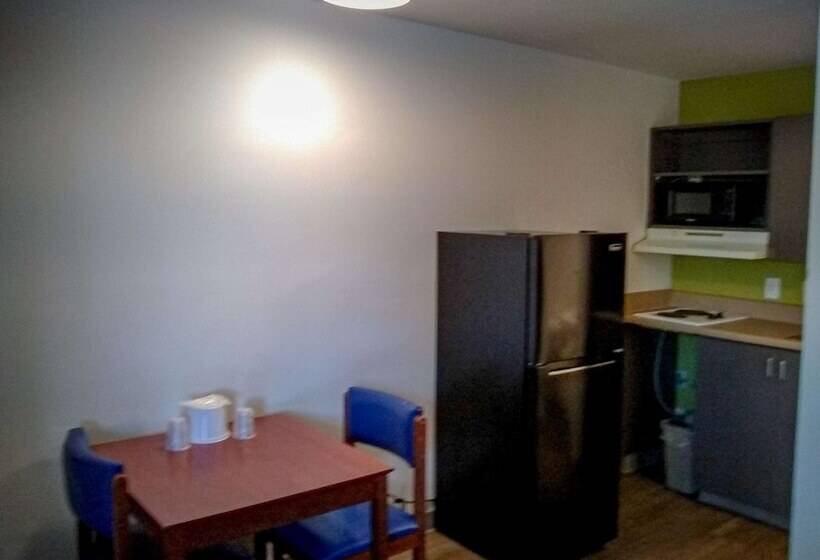 Номер Стандарт, Studio 6   Fayetteville, Nc   Fort Liberty Area
