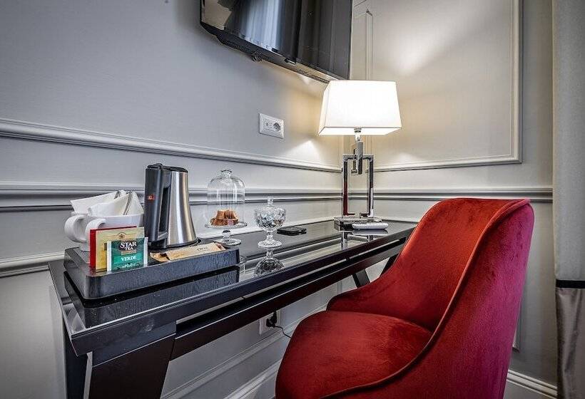 اتاق استاندارد, Ungherese Small Luxury