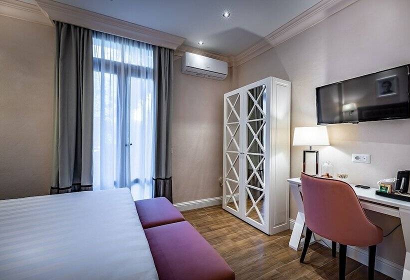 اتاق استاندارد, Ungherese Small Luxury