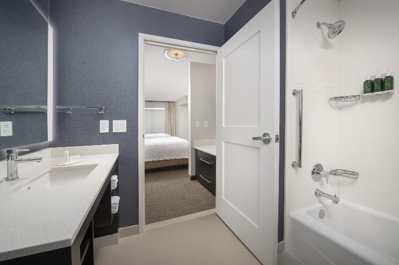 带大床的套房, Residence Inn By Marriott Lubbock University Area