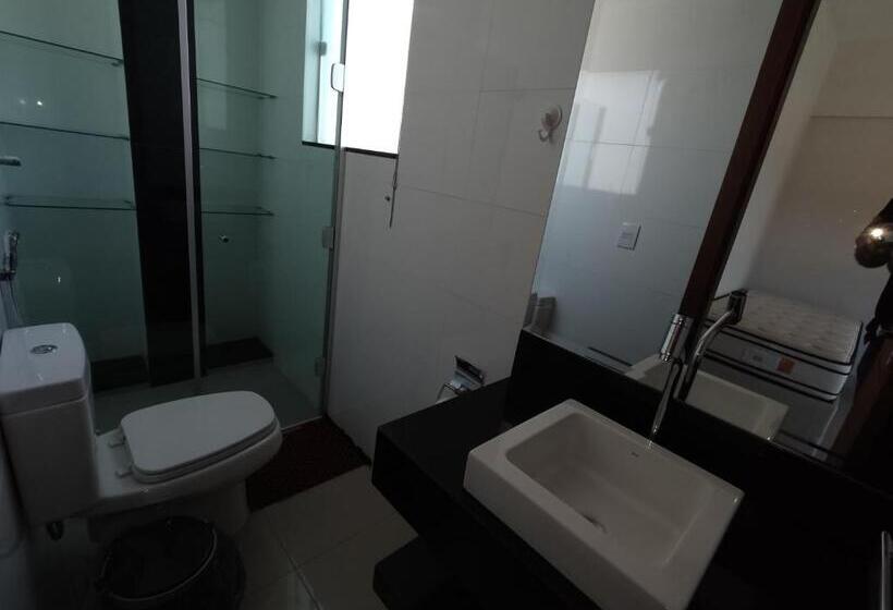 جناح عائلي, Capitólio Home Suítes