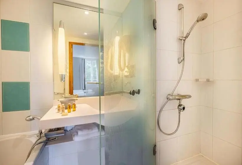 ファミリールーム, Hôtel Demeures De Campagne Domaine De Maffliers   Paris Val D Oise