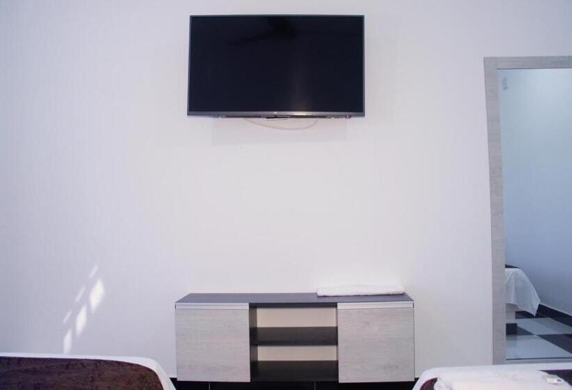 Четырехместный Номер Superior, Magfair