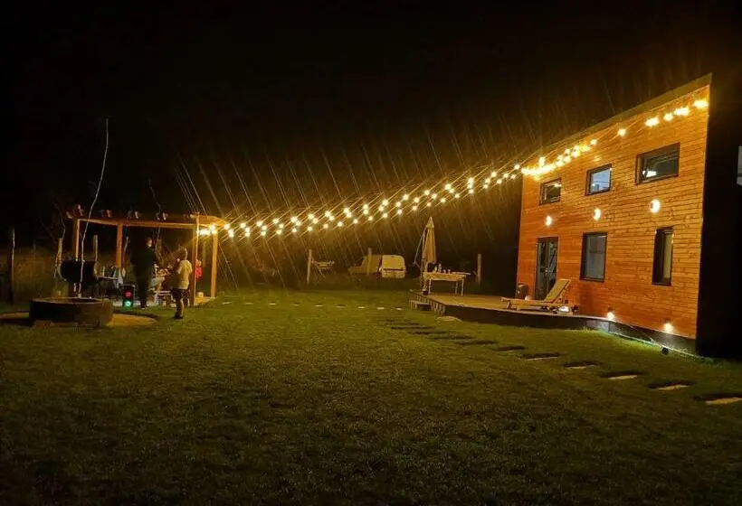２ベッドルームハウス, Tiny House   Baia De Fier
