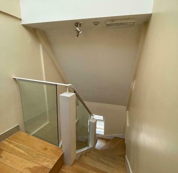 标准工作室, Seven Dials Studio