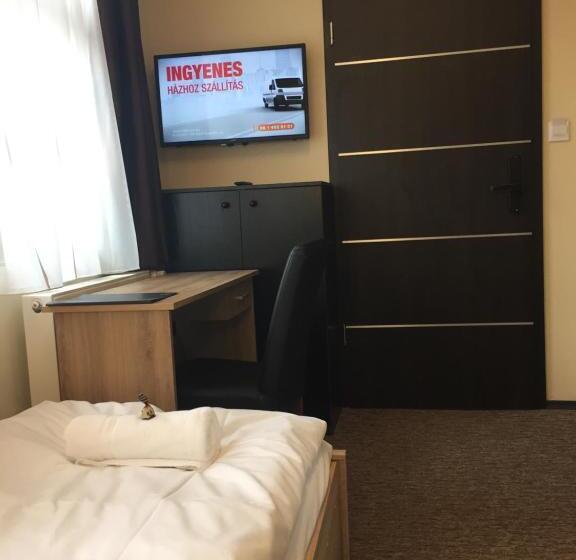 スタンダードシングルルーム, Vulkán Wellness Panzió