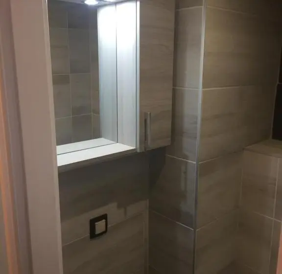 スタンダードルーム, Vulkán Wellness Panzió