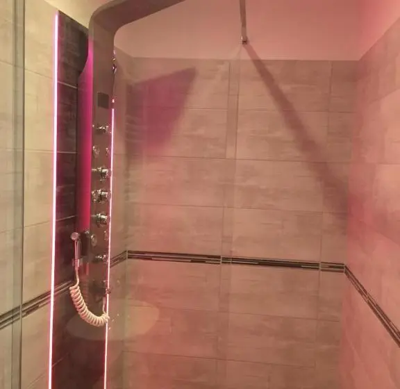 スタンダードルーム, Vulkán Wellness Panzió