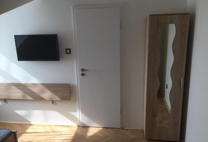 スタンダードルーム, Vulkán Wellness Panzió