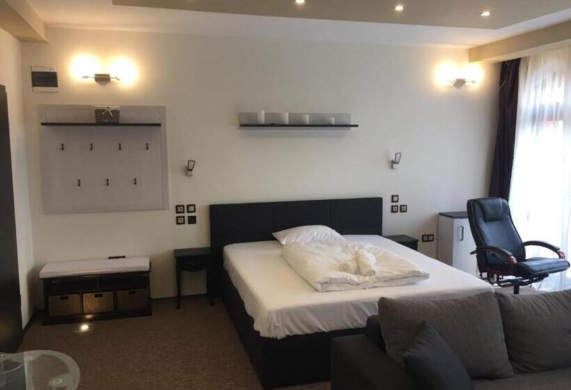 バルコニー付スイート, Vulkán Wellness Panzió