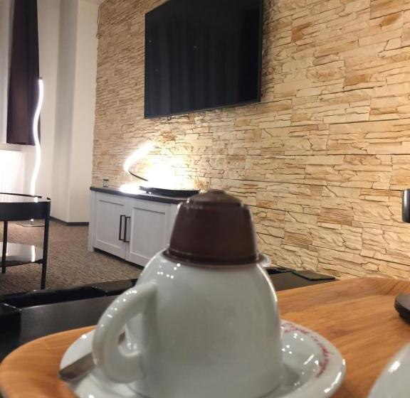 バルコニー付スイート, Vulkán Wellness Panzió