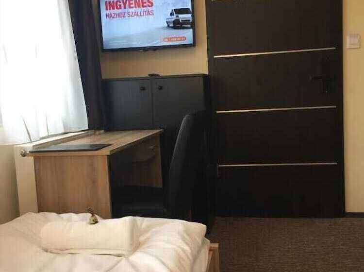 スタンダードシングルルーム, Vulkán Wellness Panzió