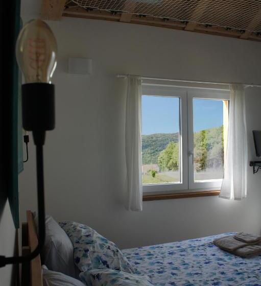 חדר סטנדרט לארבעה, Agriturismo Zenestrin