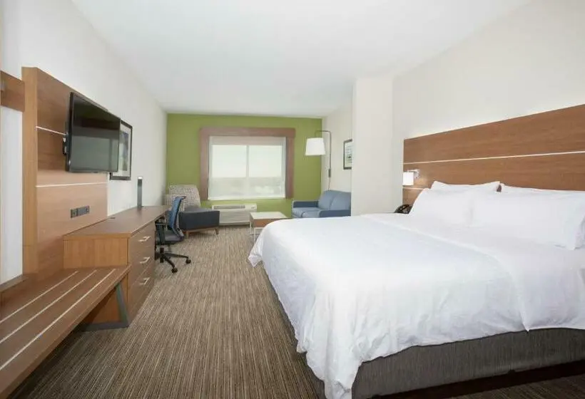 キングサイズベッドのスイートルーム, Holiday Inn Express & Suites   Goodland I 70, An Ihg