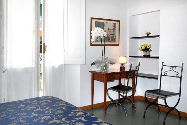 Номер Стандарт, Palace