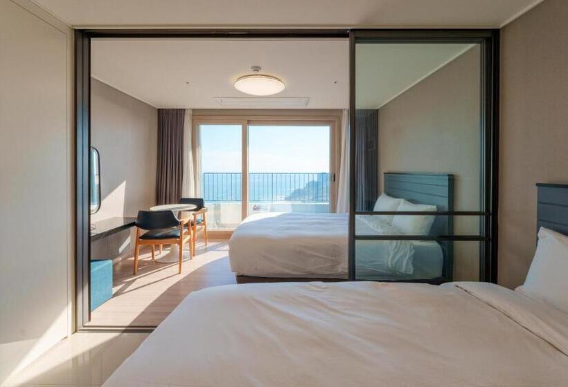 Номер Deluxe, The Blue Terra